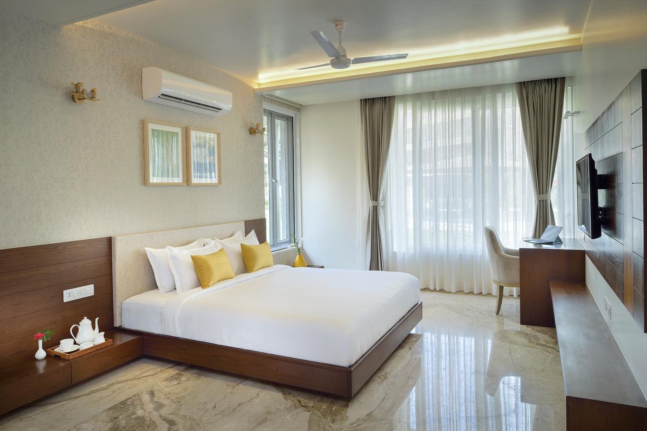 กาเพียร โฮเทล แอนด์ สปา Hotel วาโดดารา ภายนอก รูปภาพ